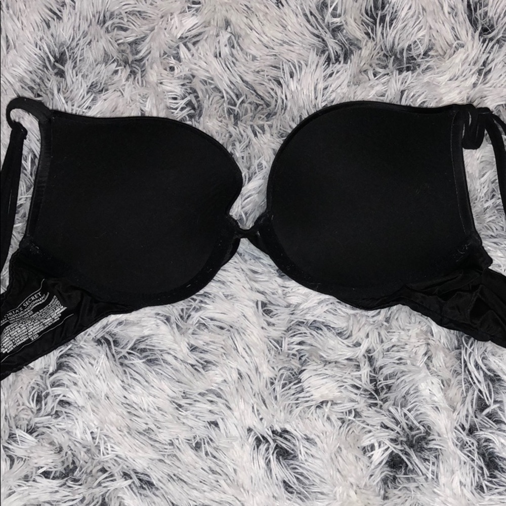 VICTORIA’S SECRET ***2 for 18 push up bras*** - Picture 7 of 8